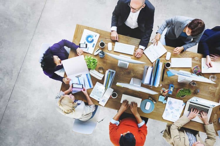 Team Collaboration and Project Work with a Universal Work Management Platform